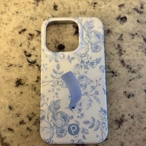 Blue Toile Loopy Case IPhone 15 Pro